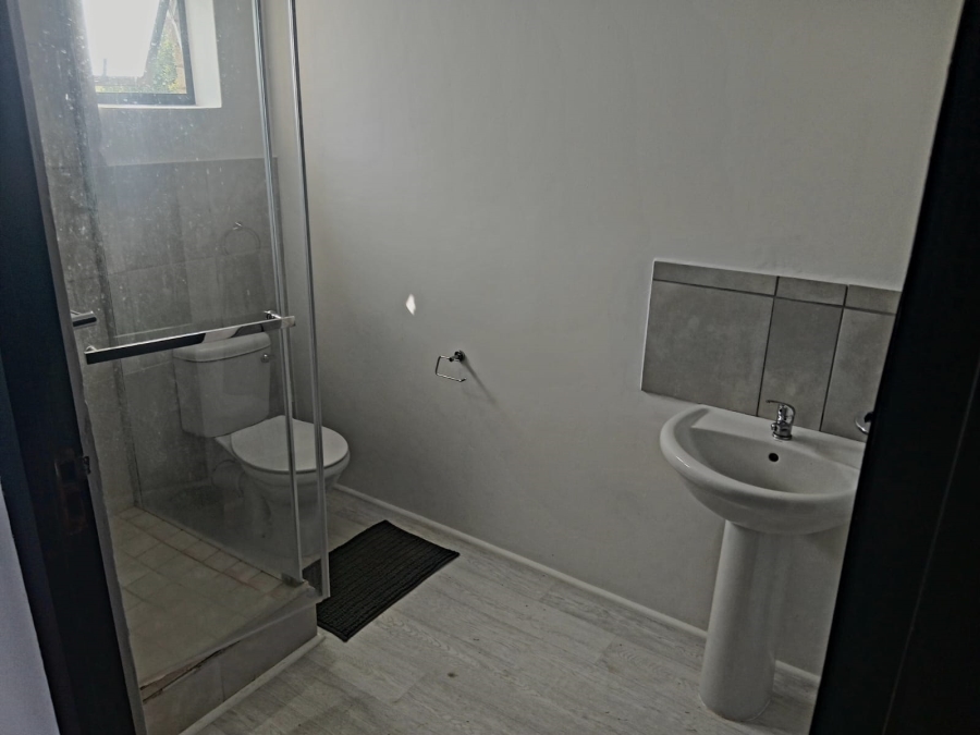 To Let 3 Bedroom Property for Rent in Dana Bay Western Cape
